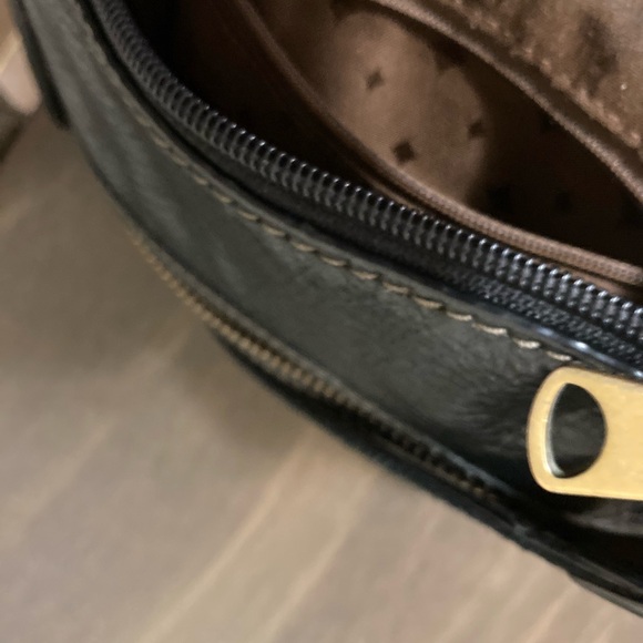 Fossil Black Leather Crossbody Bag with Gold Accents - Picture 7 of 10